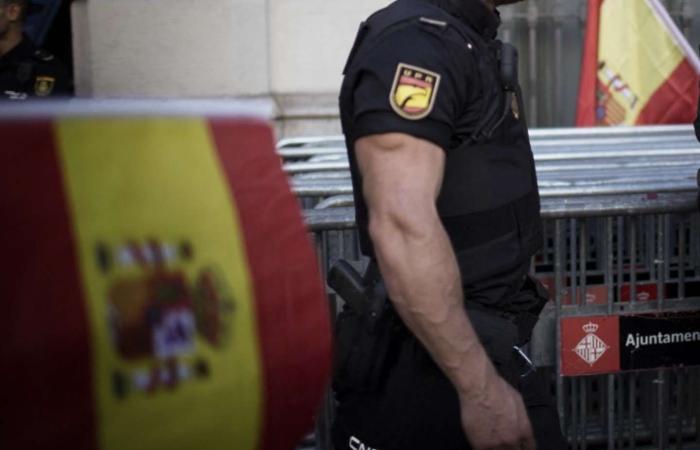 En Espagne, un policier en civil poursuivi pour abus sexuels après avoir eu des relations avec des militants anarchistes qu’il surveillait – .